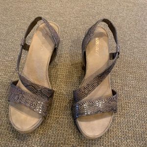 Aerosols Snakeskin cork wedges